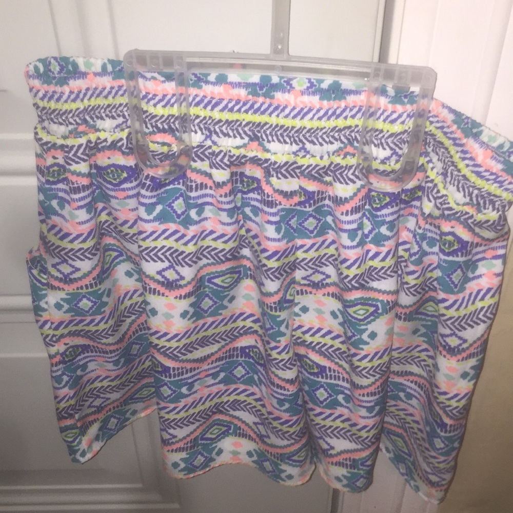 Shorts - Picture 2 of 2